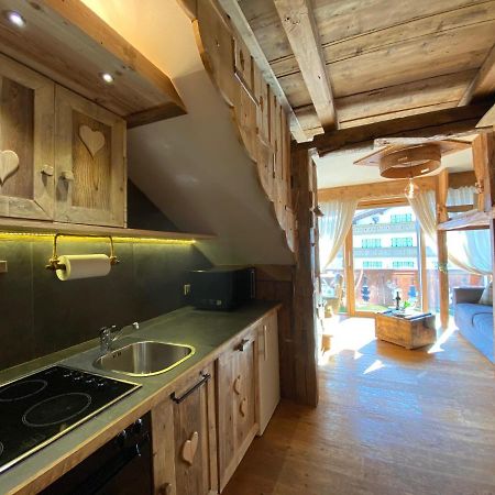 Calore Di Una Casa Di Montagna Campitello di Fassa Exterior foto